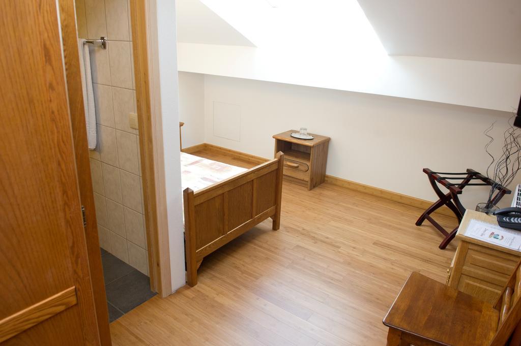 Auberge Saint-Martin Orchimont Habitación foto