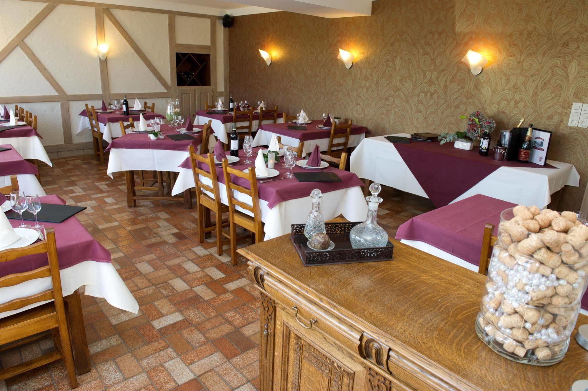 Auberge Saint-Martin Orchimont Exterior foto