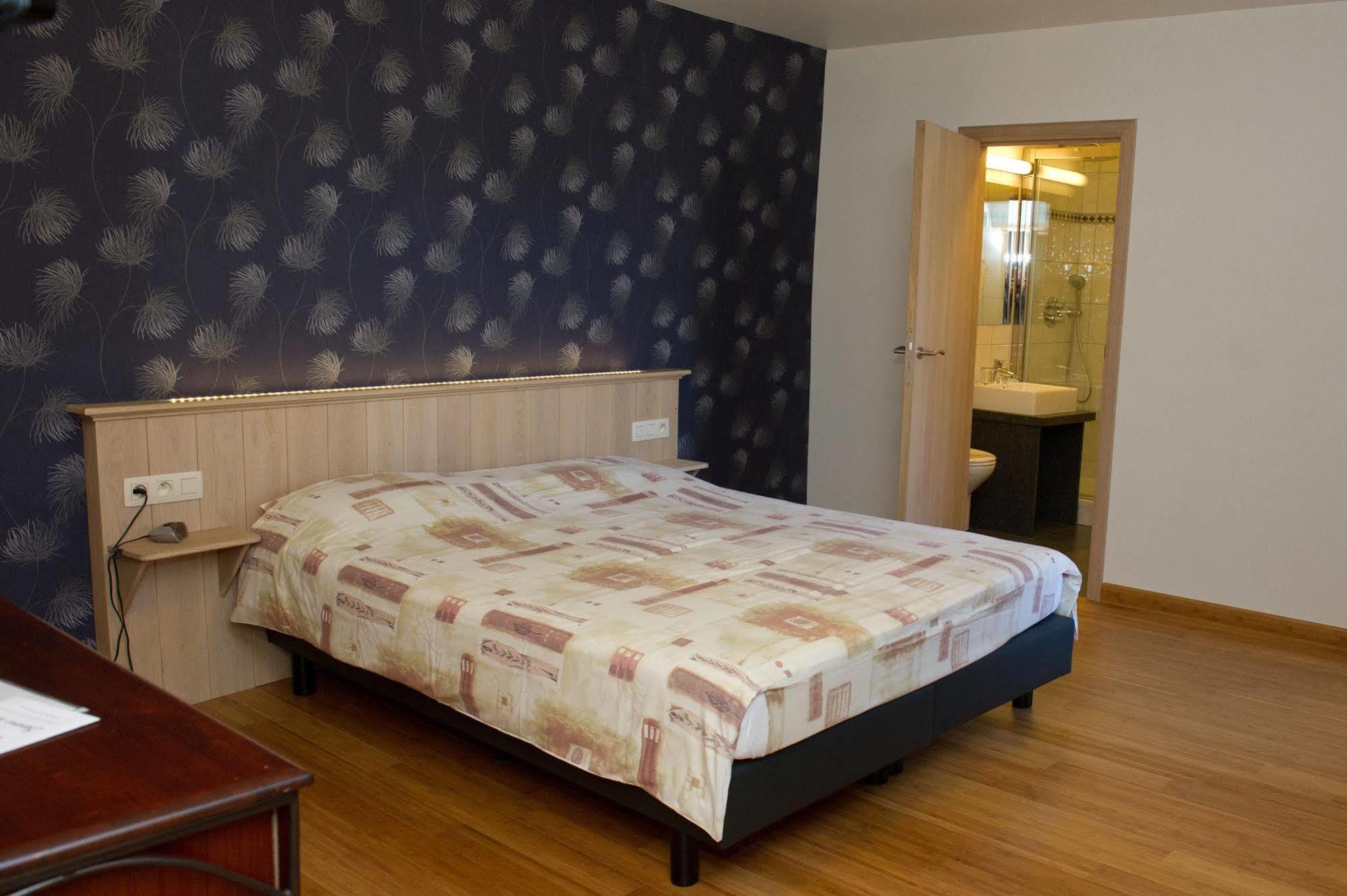 Auberge Saint-Martin Orchimont Exterior foto